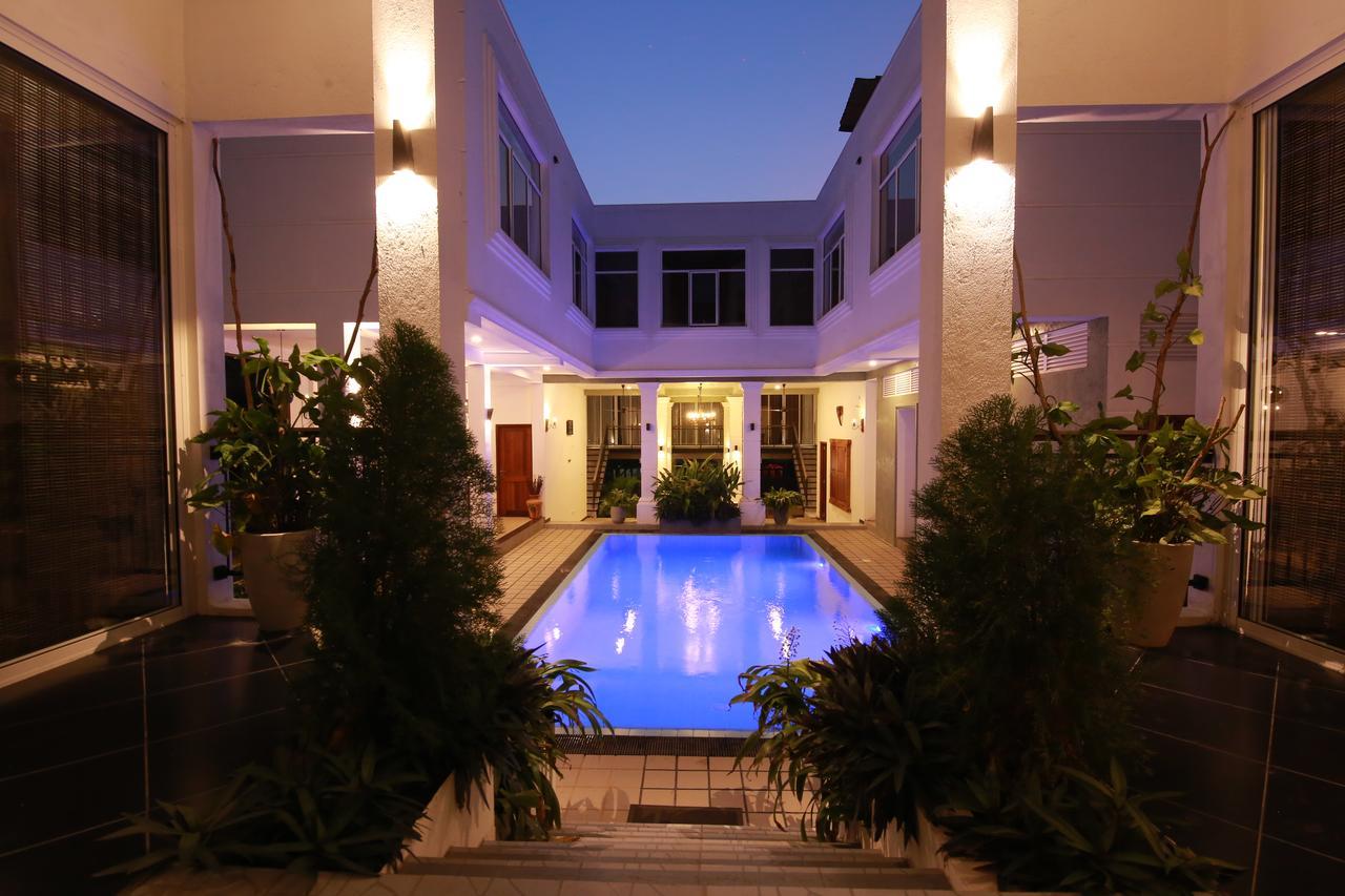Hotel Hikka Boutique Narigama Esterno foto